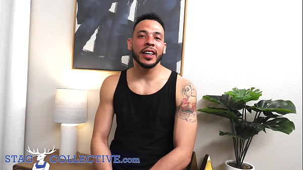 Introducing Dark-hued Bodybuilder Elijah Wilde “Gym By Day, Go-Go Dancer At Night” – StagCollective