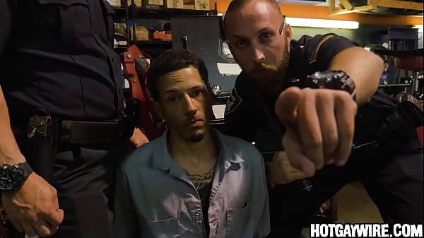 Two officers arrest a dude then fuck him (part 1) – homo porno