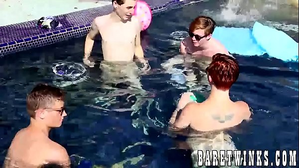 Jasper Robinson deepthroats his big dicked paramour Elijah Youthful